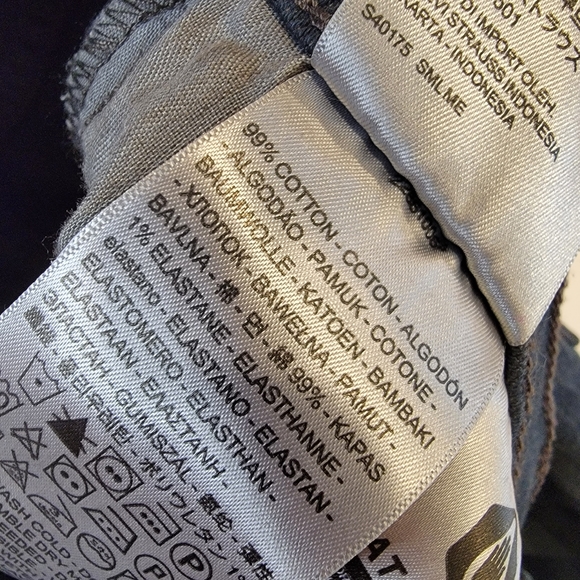 Levi's Wedgie Icon Fit Button Fly Premium Denim Jeans Size 25 Wild Bunch - Picture 13 of 15